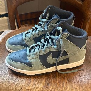 Nike Dunk High Armory Navy Size 7.5 Mens / Size 9 Womens